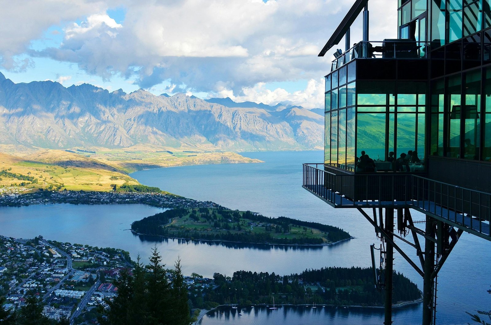 Best Hiking Trails South Island,New Zealand Hiking,South Island Hiking Trails,Best Hiking New Zealand,New Zealand Trekking,